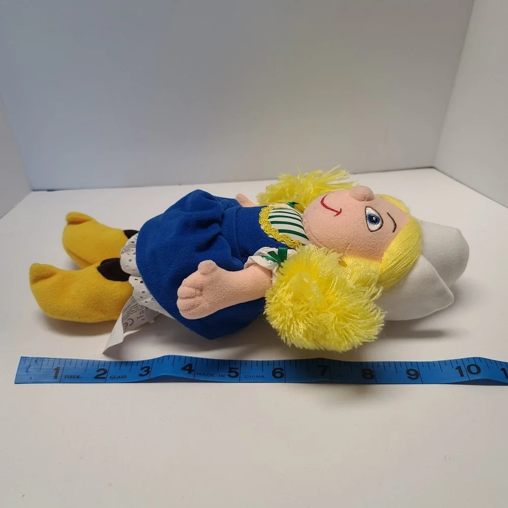 Walt Disney Store It's A Small World Holland Girl Bean Bag Plush Doll